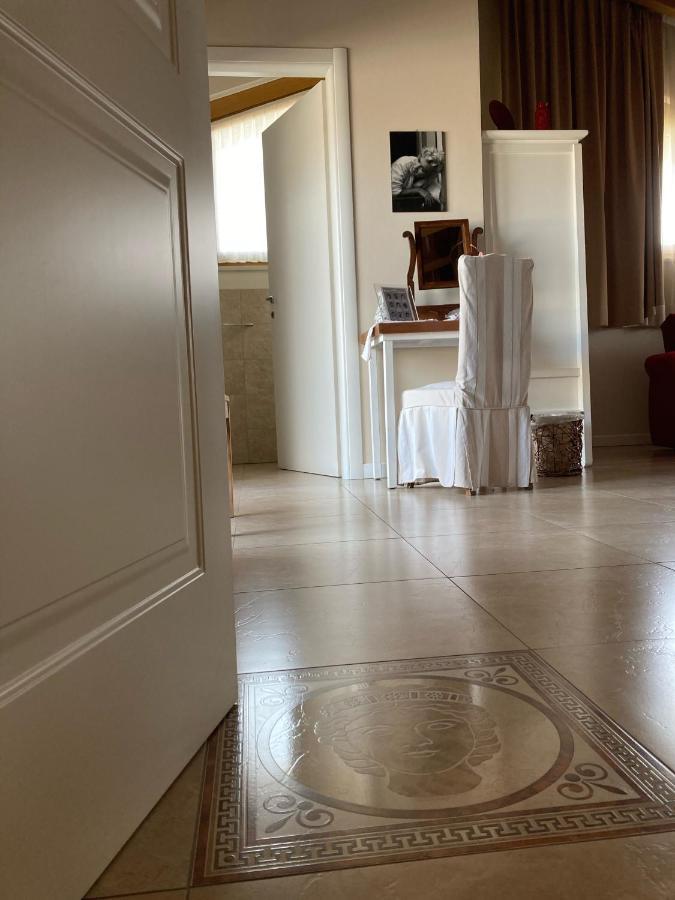 Massoni Bed And Breakfast Peschiera del Garda Eksteriør bilde