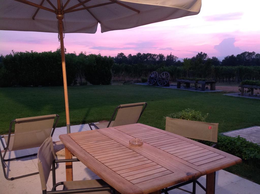 Massoni Bed And Breakfast Peschiera del Garda Eksteriør bilde