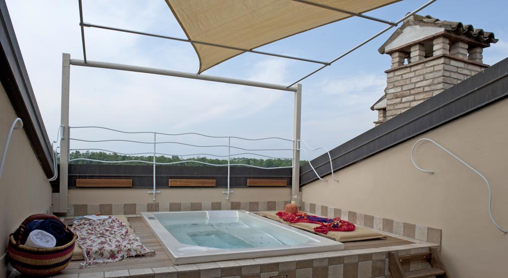 Massoni Bed And Breakfast Peschiera del Garda Eksteriør bilde